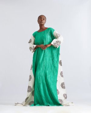 Designer Pleated – Flowing Green with Ivory Accents