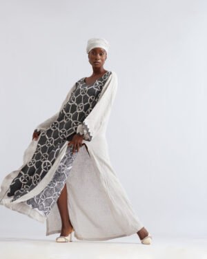 Luxury African boubou– Flowing Bell Sleeves & Geometric Detailing